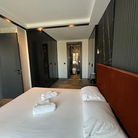 Isitmali Havuzlu Lueks Apartament *