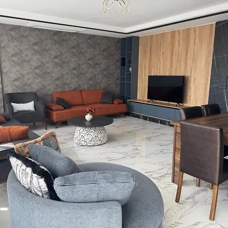 Isitmali Havuzlu Lueks Kusadası